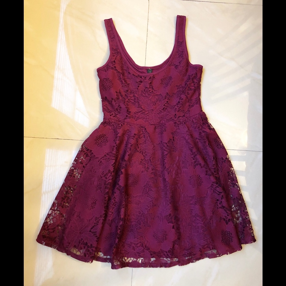 NWT lace dress